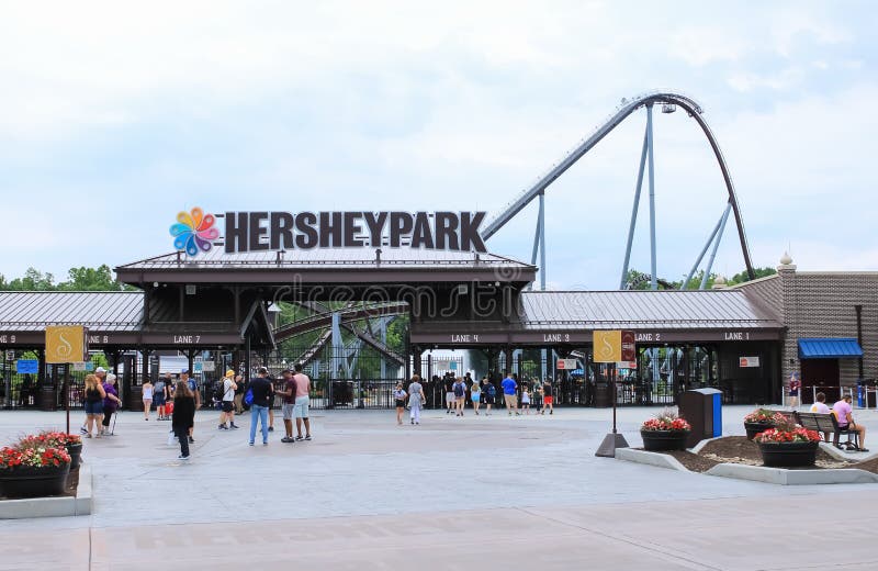 Hershey Park editorial photography. Image of concrete 254814812