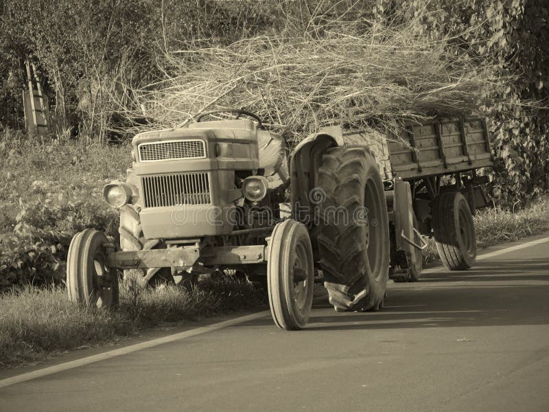 Tracteur vintage images libres de droits