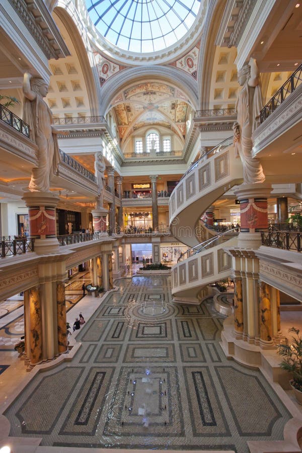 Louis Vuitton Women's at The Forum Shops at Caesars Palace® - A Shopping  Center in Las Vegas, NV - A Simon Property