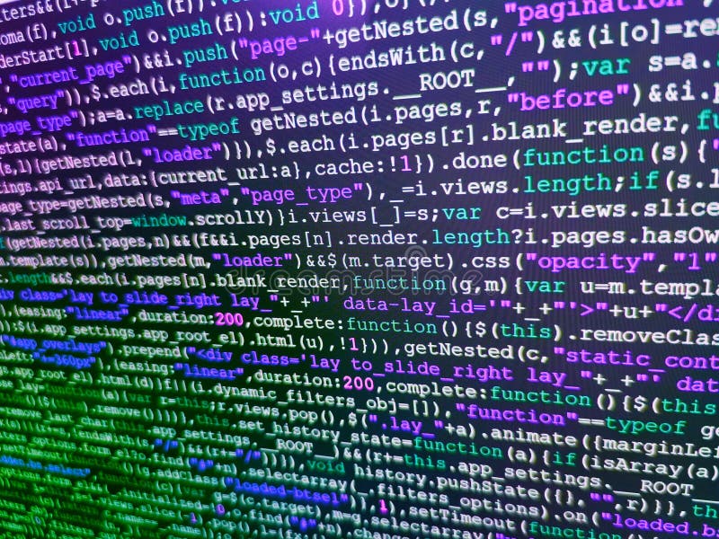 Entwickler, der an Quellcodes auf Computer im Büro arbeitet. Objekte für JavaScript-Funktionen. Programmieren von Webdesign HTML lizenzfreies stockbild