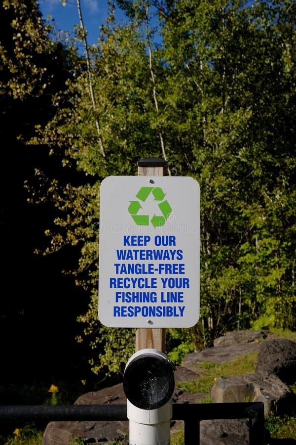 https://thumbs.dreamstime.com/b/environmentally-friendly-sign-message-to-keep-waterways-tangle-free-recycling-your-fishing-line-responsibly-198762111.jpg