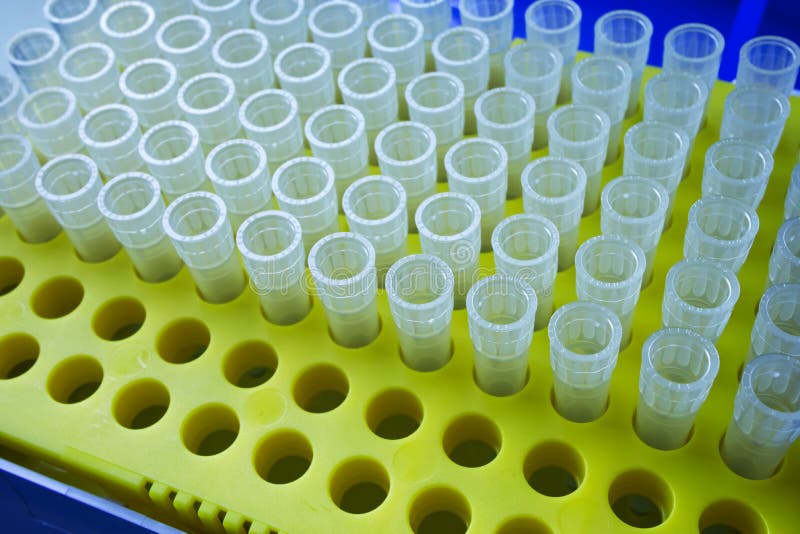 Eppendorf Tube in Yellow Plastic Rack for Micropipette 0.1 Ml Stock