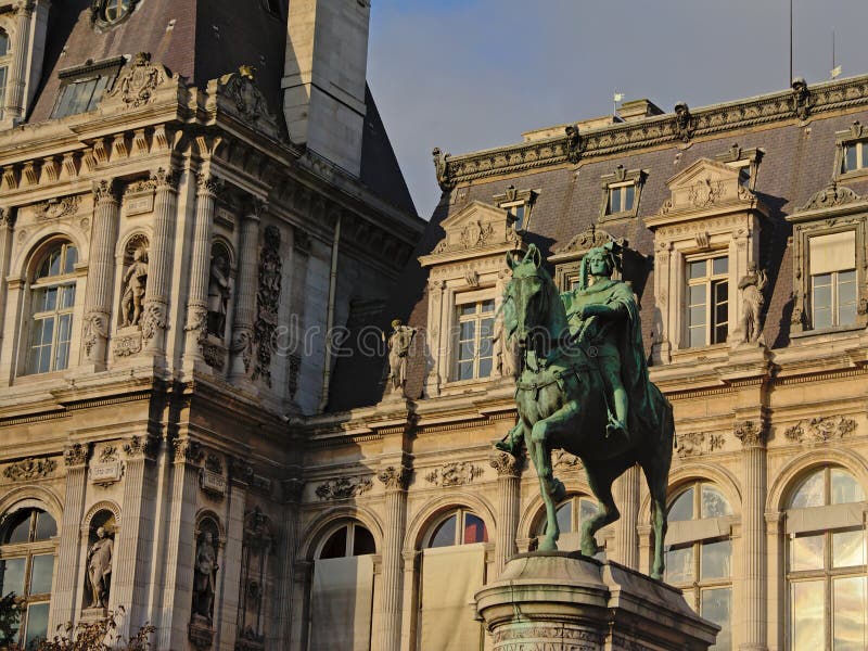 Equestrian statua Etienne Marcel w Paryż zdjęcia stock Equestrian statua Etienne Marcel w Paryż zdjęcia stock