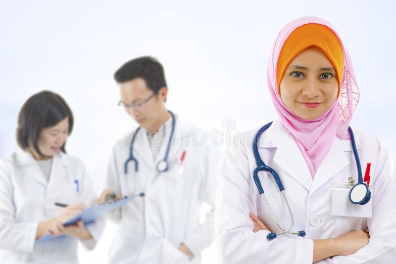 Equipa médica diversificada imagens de stock royalty free