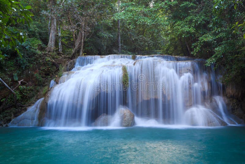 Erawan Wasserfall in Kanchanaburi, Thailand