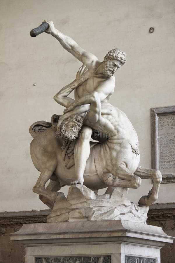 Ercole che uccide il centauro Nessus immagini stock libere da diritti Ercole che uccide il centauro Nessus immagini stock libere da diritti
