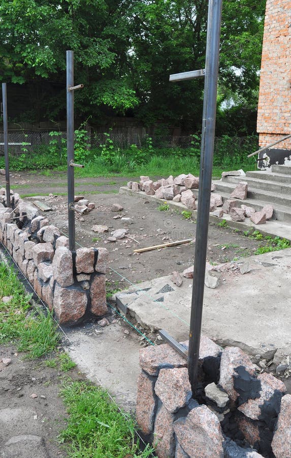Errichtender Neuer Granit Stein Zaun Stockbild Bild Von Zaun Stein 74553059