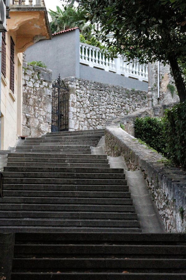 Escadas de pedra no crikvenica imagens de stock Escadas de pedra no crikvenica imagens de stock