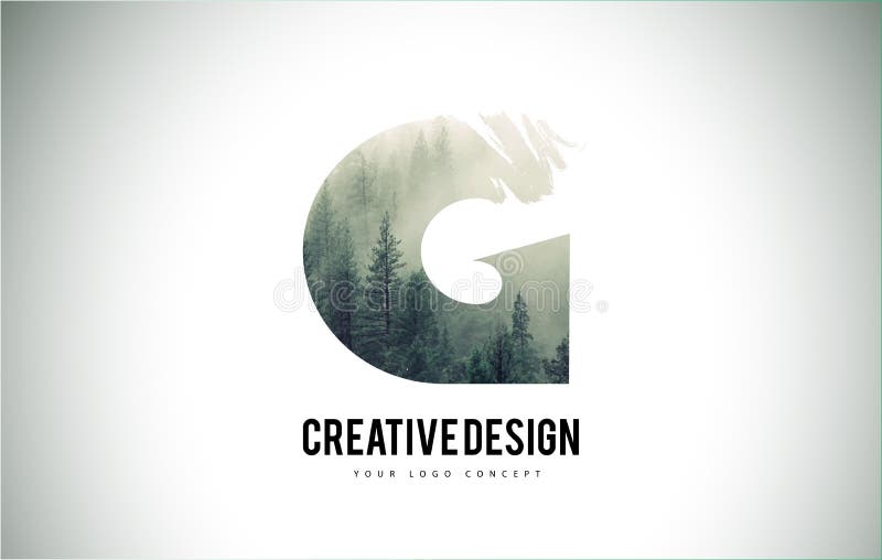 Pincel com textura de névoa florestal para a letra G. Logótipo da letra G com árvores florestais ilustração royalty free