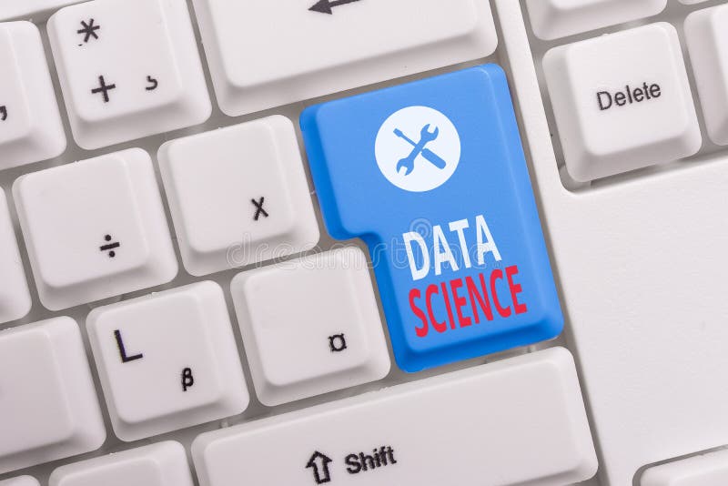 Escritura a mano conceptual que muestra ciencia de datos. Campo multidisciplinario de texto de foto comercial que utiliza métodos fotos de archivo
