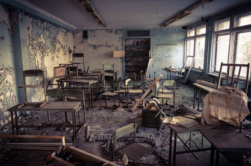 Escuela Abandonada En Chernóbil Foto de archivo - Imagen de aprenda, pasillo: 28253332