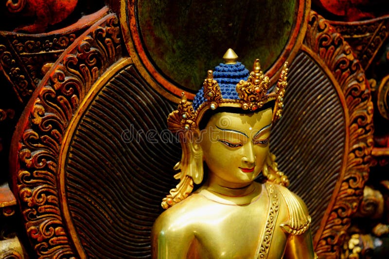 Escultura da Buda Shakyamuni