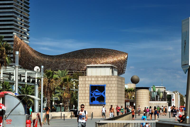 Escultura de la ballena en Barcelona España imágenes de archivo libres de regalías Escultura de la ballena en Barcelona España imágenes de archivo libres de regalías