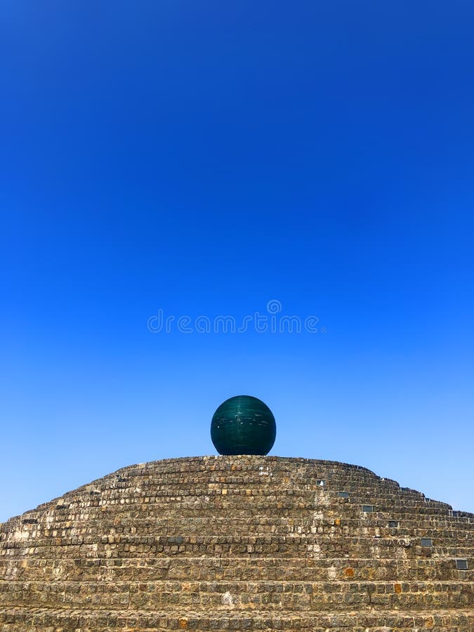 Bola De Vista Superior Com México Vs. Jogo De Bandeiras Da Turquia No Campo  De Futebol Verde Imagem de Stock - Imagem de naturalize, grama: 217747003