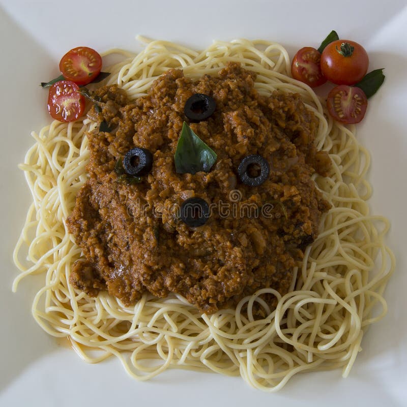 Espaguetis vegetarianos Bolognaise imagen de archivo libre de regalías Espaguetis vegetarianos Bolognaise imagen de archivo libre de regalías