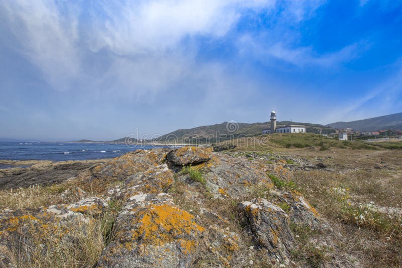 ESPANHA - FAROL DE MARINO DE PUNTA - 15 DE JULHO DE 2015 EM GALIZA imagens de stock ESPANHA - FAROL DE MARINO DE PUNTA - 15 DE JULHO DE 2015 EM GALIZA imagens de stock