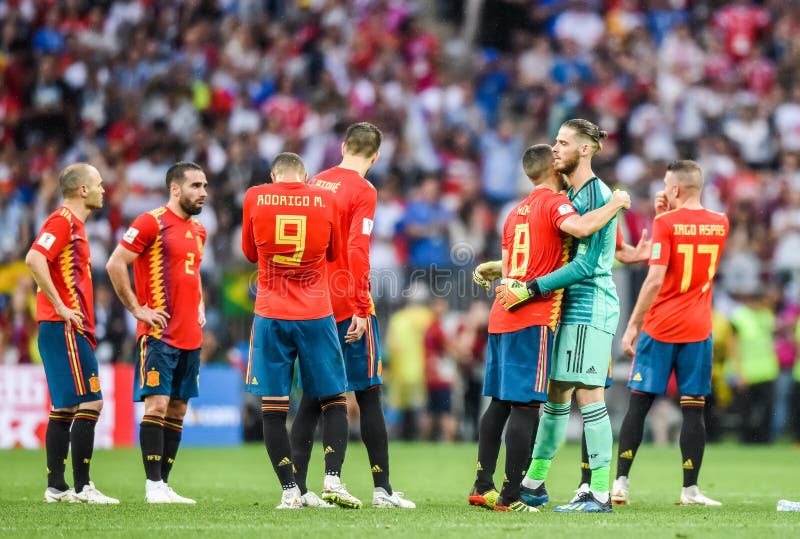 Jogadores Da Seleção Nacional De Futebol Espanha Antes Do Tiroteio Em Fifa  No Campeonato Mundial De 2018 No Jogo 16 Da Espanha Vs Imagem de Stock  Editorial - Imagem de campeonato, mundo: 255518484