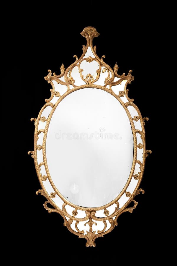 Espelho oval antigo dourado com vidro original foto de stock royalty free Espelho oval antigo dourado com vidro original foto de stock royalty free