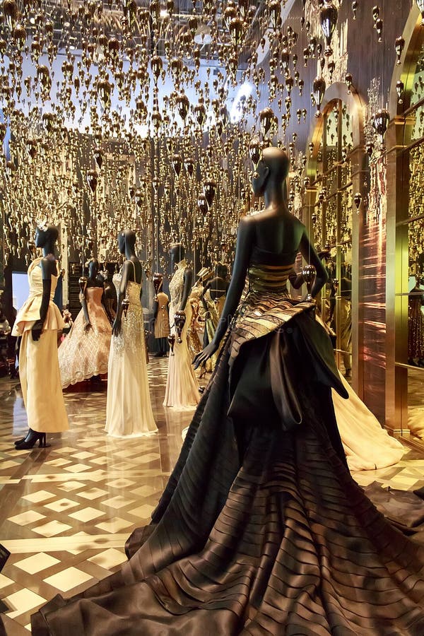 Esprit Dior Exhibition At Shanghai Museum Of Contemporary Art Editorial ...
