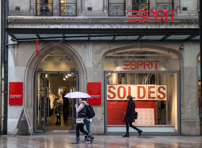 Esprit store in London, UK editorial photography. Image of brand 33931237