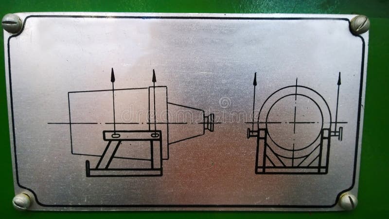 Desenho esquemático da máquina de flexão rotativa indicando o motor