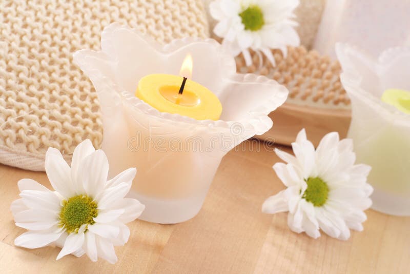 Essuie-main et bougies image stock Essuie-main et bougies image stock