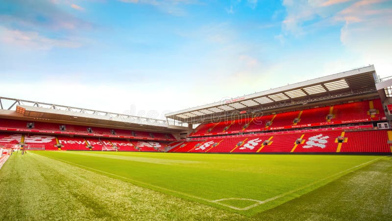 A Sala De Mudança No Estádio De Anfield Em Liverpool, Reino Unido Imagem  Editorial - Imagem de britânico, cidade: 122762180