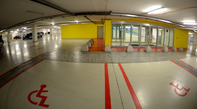 Estacionamento para os deficientes motores fotos de stock royalty free Estacionamento para os deficientes motores fotos de stock royalty free