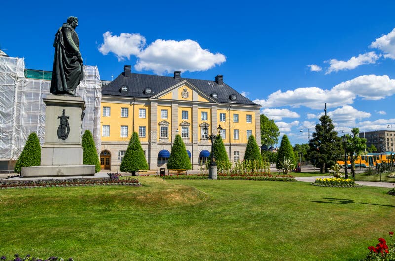 Estatua de Carl XIV. Norrkoping, Suecia foto de archivo libre de regalías