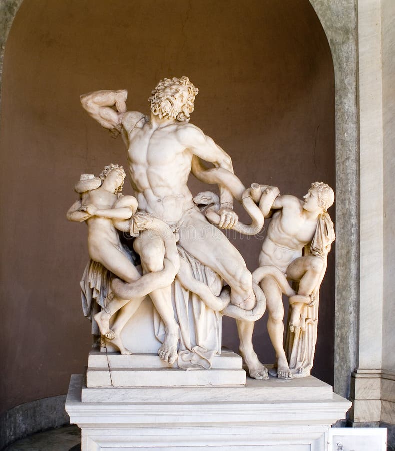 Estatua de Laocoon y de sus hijos imágenes de archivo libres de regalías Estatua de Laocoon y de sus hijos imágenes de archivo libres de regalías