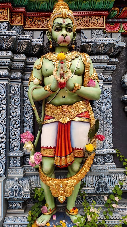 Estatua del Señor Hanuman frente al templo, Singapur fotos de archivo libres de regalías Estatua del Señor Hanuman frente al templo, Singapur fotos de archivo libres de regalías