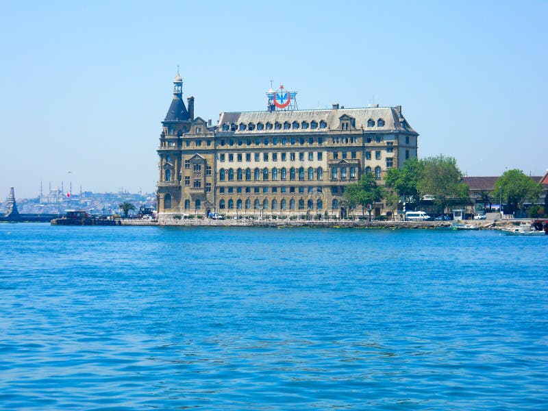 Estação de caminhos-de-ferro de HaydarpaÅŸa imagem de stock royalty free Estação de caminhos-de-ferro de HaydarpaÅŸa imagem de stock royalty free