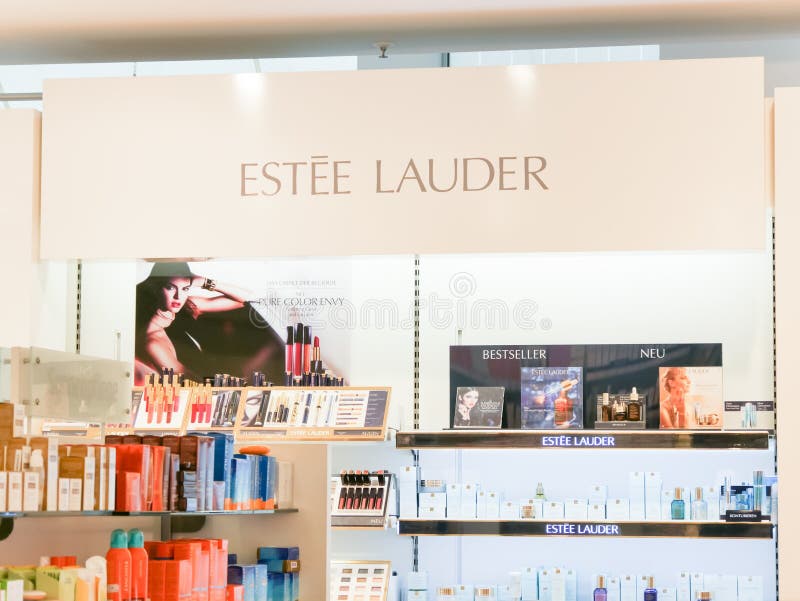 759 Estée Lauder Companies Stock Photos, High-Res Pictures, and