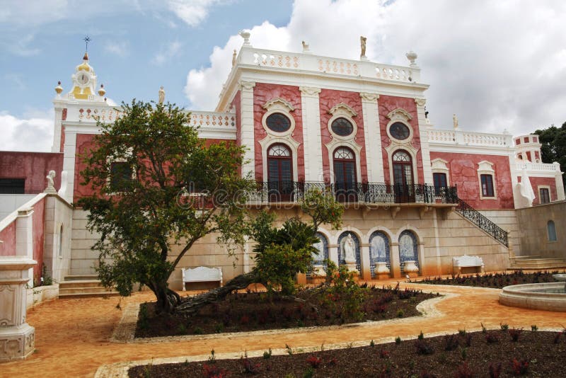 Estoi palace