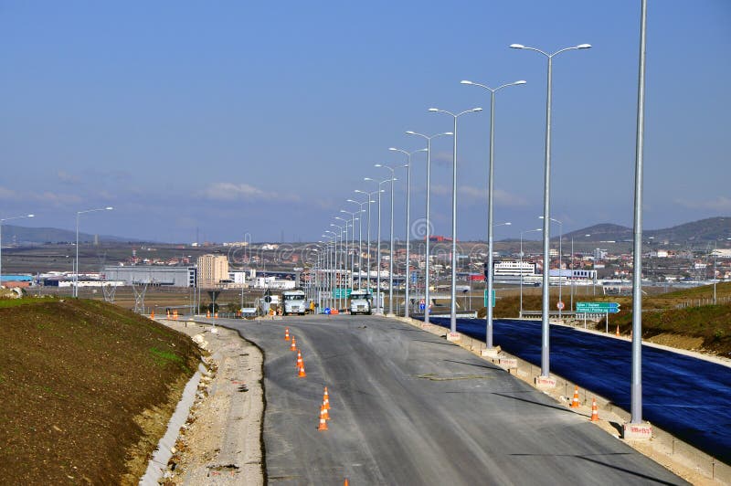 Estrada nova da estrada sob a construção foto de stock Estrada nova da estrada sob a construção foto de stock