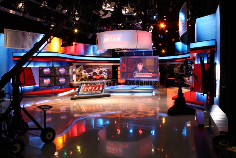 Estudio de la televisión de la velocidad imagen de archivo libre de regalías Estudio de la televisión de la velocidad imagen de archivo libre de regalías