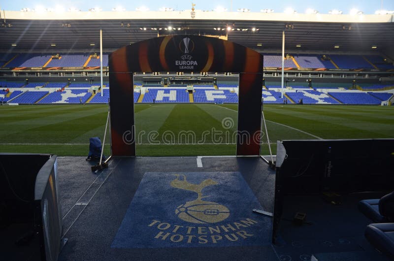 White Hart Lane - Estádio Tottenham Hotspur imagem de stock