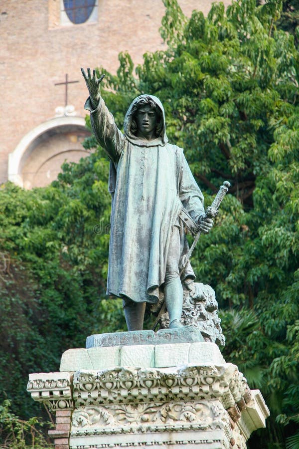 Dodo Via Cola Di Rienzo Estátua De Cola Di Rienzo Por Girolamo Masini Em Roma, Itália Imagem de