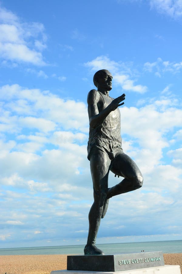 Estátua do corredor Steve Ovett de Brigghton fotografia de stock Estátua do corredor Steve Ovett de Brigghton fotografia de stock