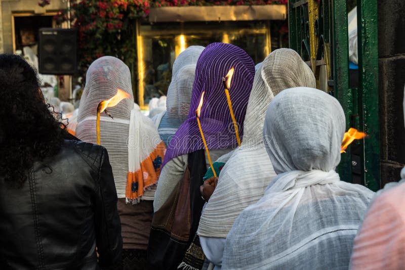 Ethiopian Women Praying in Miskaye Hizunan Medhanealem in Addis Ababa ...