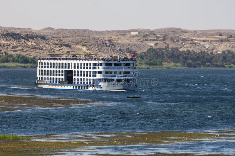 Ett flodNile Cruise fartyg fotografering för bildbyråer