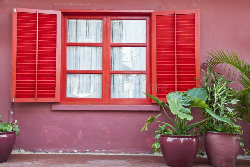Ett rött fönster