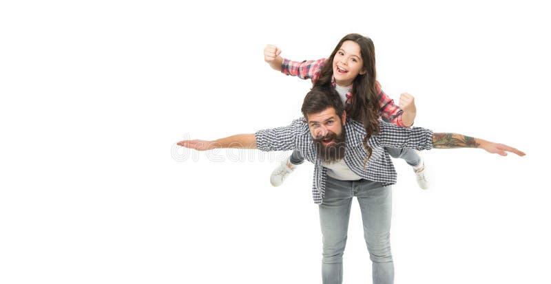 Brincalhão feliz e meninas fingindo ser pessoas de negócios se