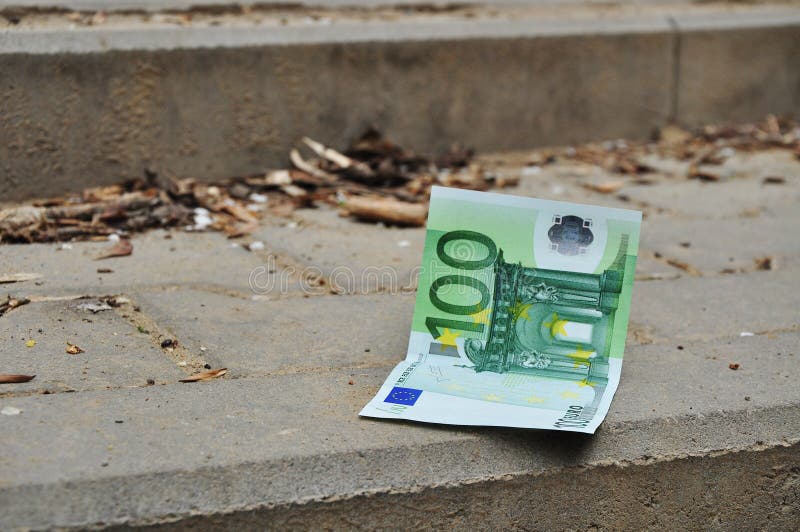 Eur banknote, money lose