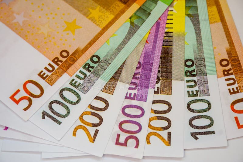 Euro billets de banque et argent liquide d'argent 50 100 200 EURO 500 image stock Euro billets de banque et argent liquide d'argent 50 100 200 EURO 500 image stock