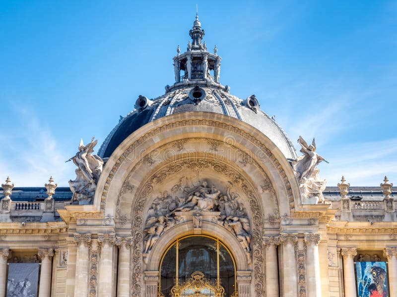 European Buildings in Paris Editorial Photo - Image of europe, building ...