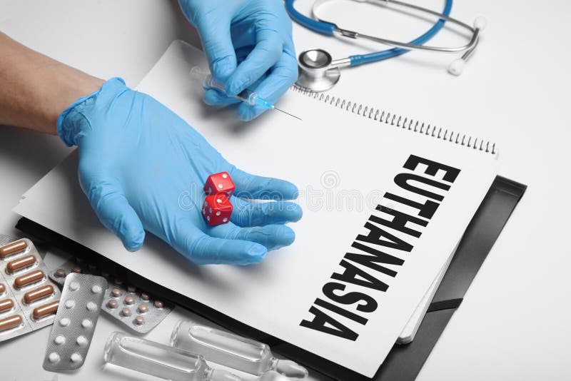 Eutanasia médica en el hospital Inyección del pentobarbital imágenes de archivo libres de regalías Eutanasia médica en el hospital Inyección del pentobarbital imágenes de archivo libres de regalías