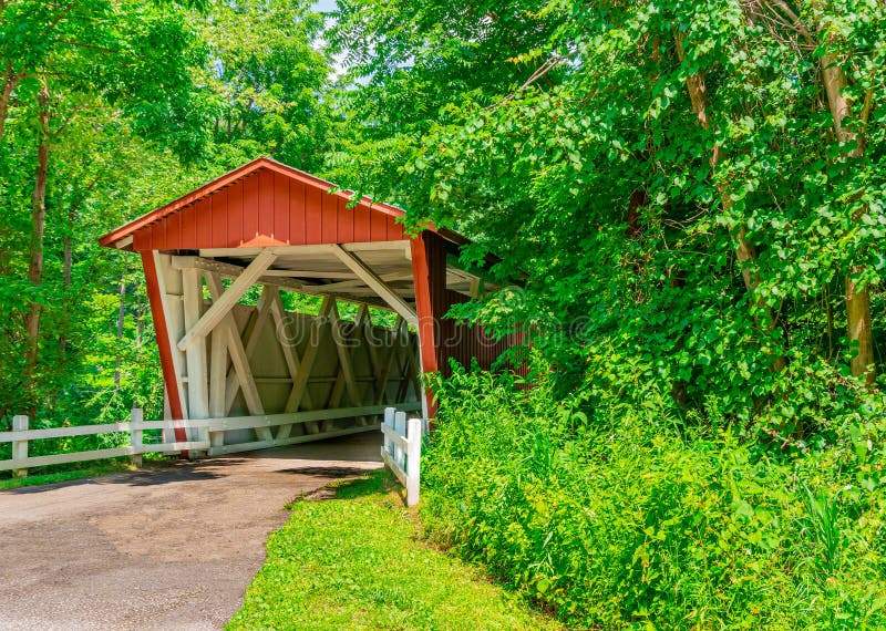 Everett Covered Bridge in the Cuyahoga Valley National Park in Ohio. The historic Everett Covered Bridge crosses Furnace Run Creek in Summit County in Ohio. The