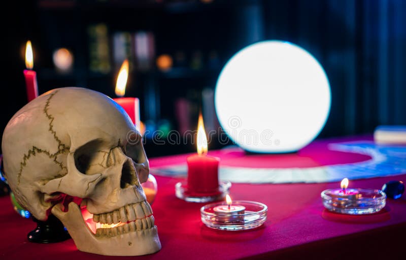Evil magi ritual royaltyfri bild Evil magi ritual royaltyfri bild