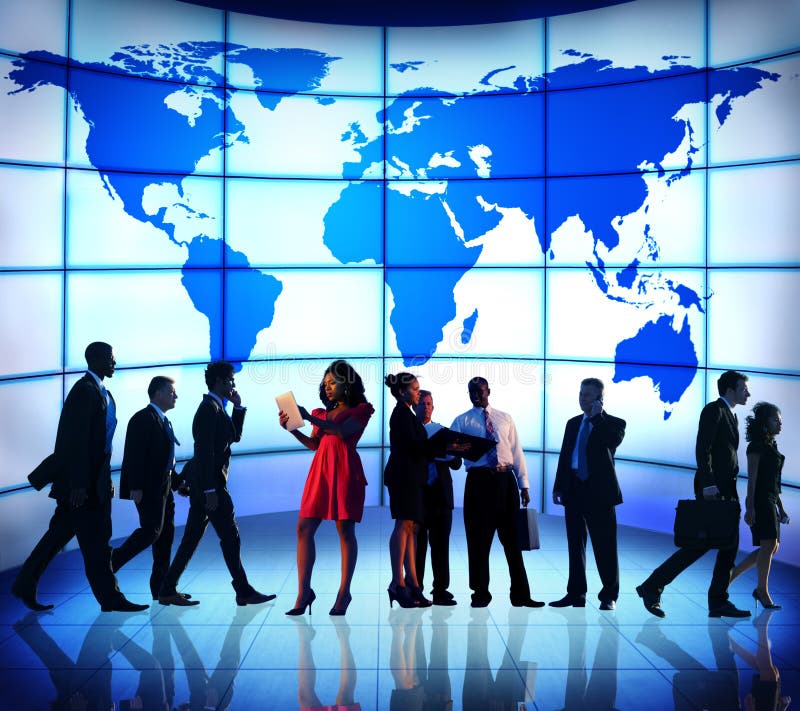 Executivos globais dos conceitos incorporados do mapa do mundo fotografia de stock Executivos globais dos conceitos incorporados do mapa do mundo fotografia de stock